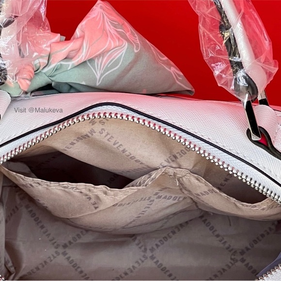 Steve Madden Breese Crossbody Bag Color White, Faux Leather,Scarf, New with Tags - Picture 6 of 9
